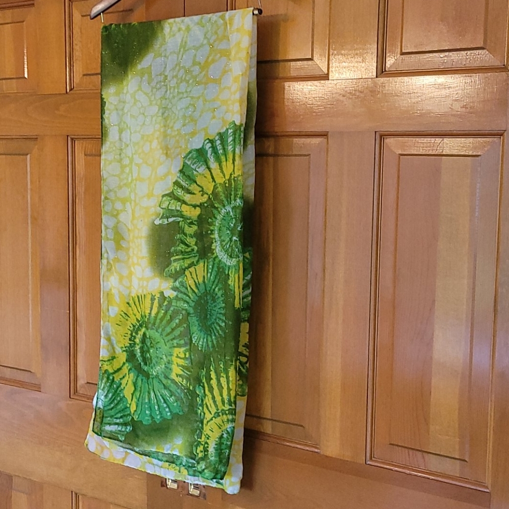 Green/Yellow Lightweight Scarf